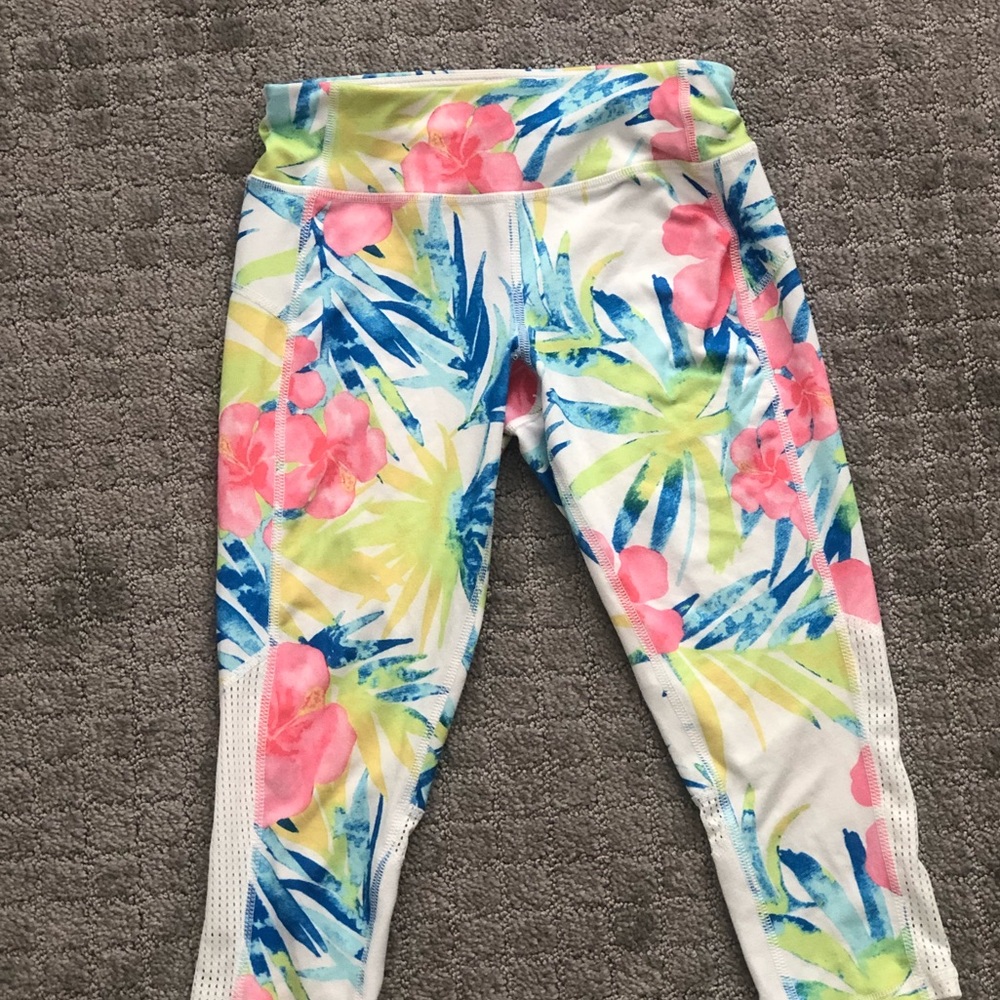 Athletic leggings
